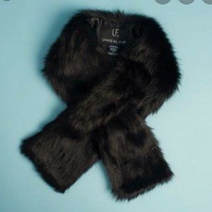 Unreal Fur Black Faux Fur Stole – Box of Style